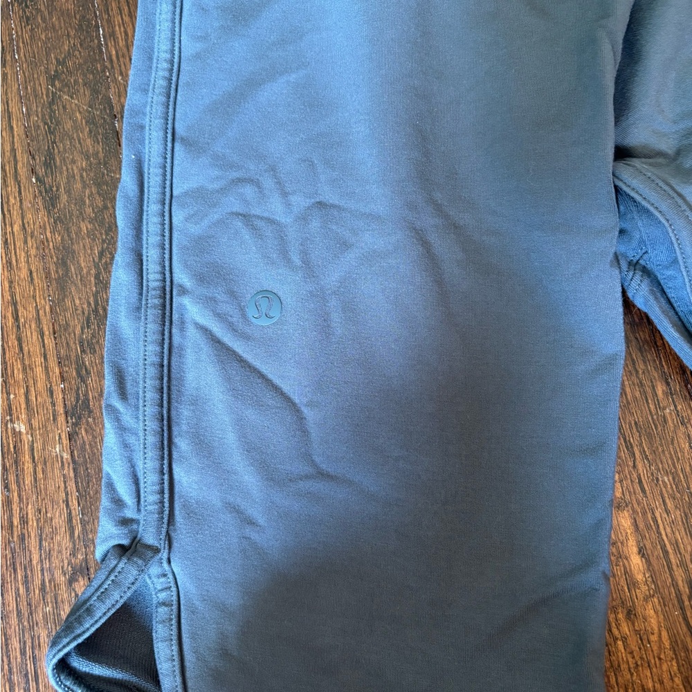 Lululemon Cropped pants